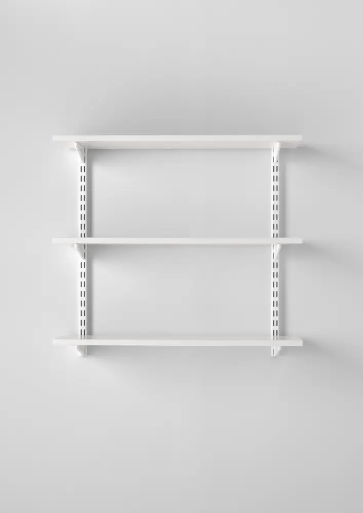 Sestava 3-policového (lamino police) nástěnného regálu