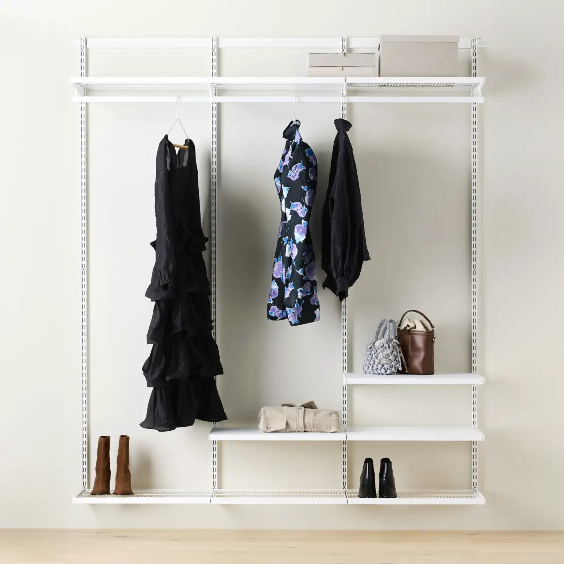 Šatní řešení Décor+, VAR. 1