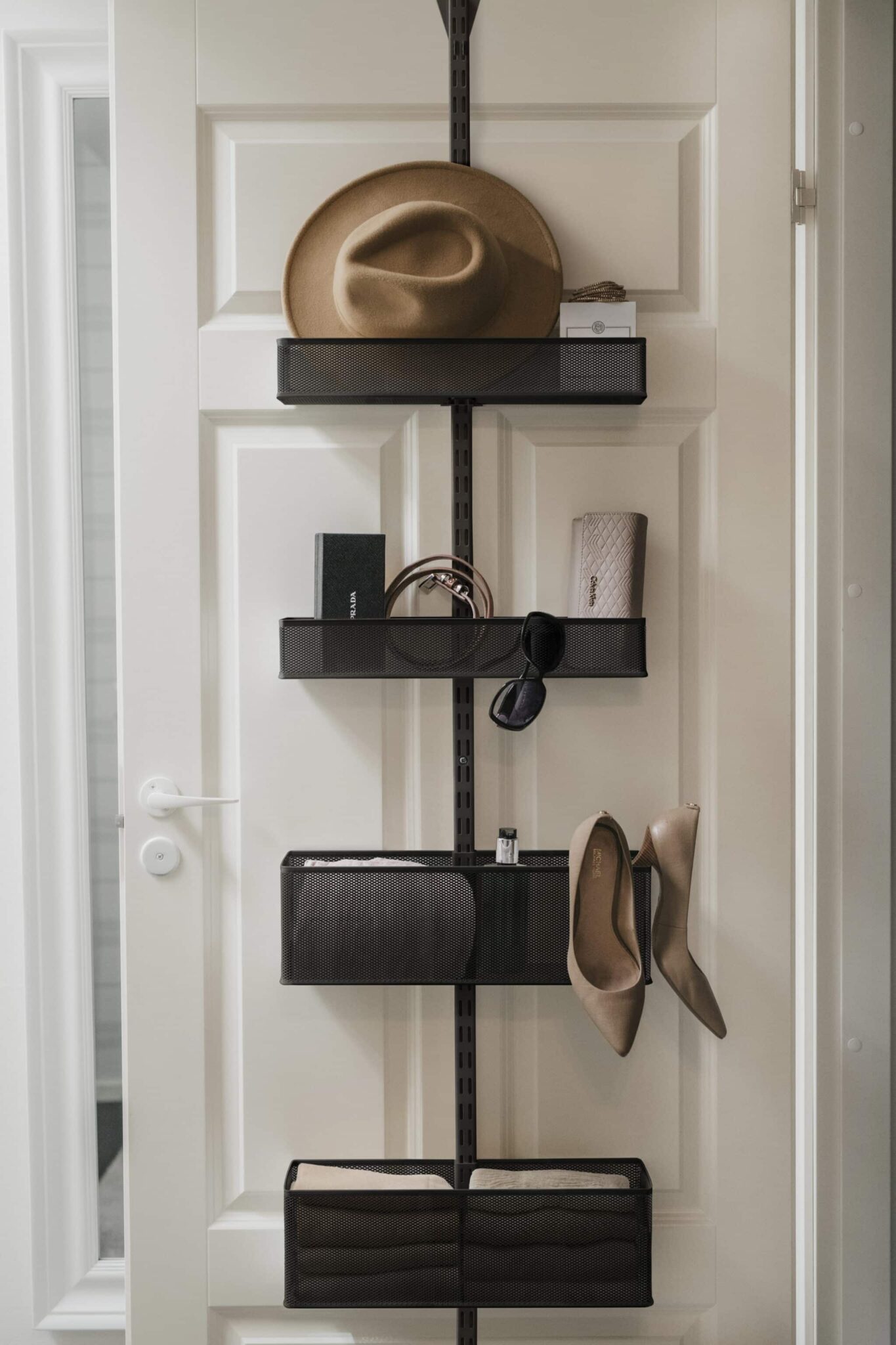 Elfa On door storage Interior Click in system 2025 06 0129 graphite.jpg High 300 (jpeg)