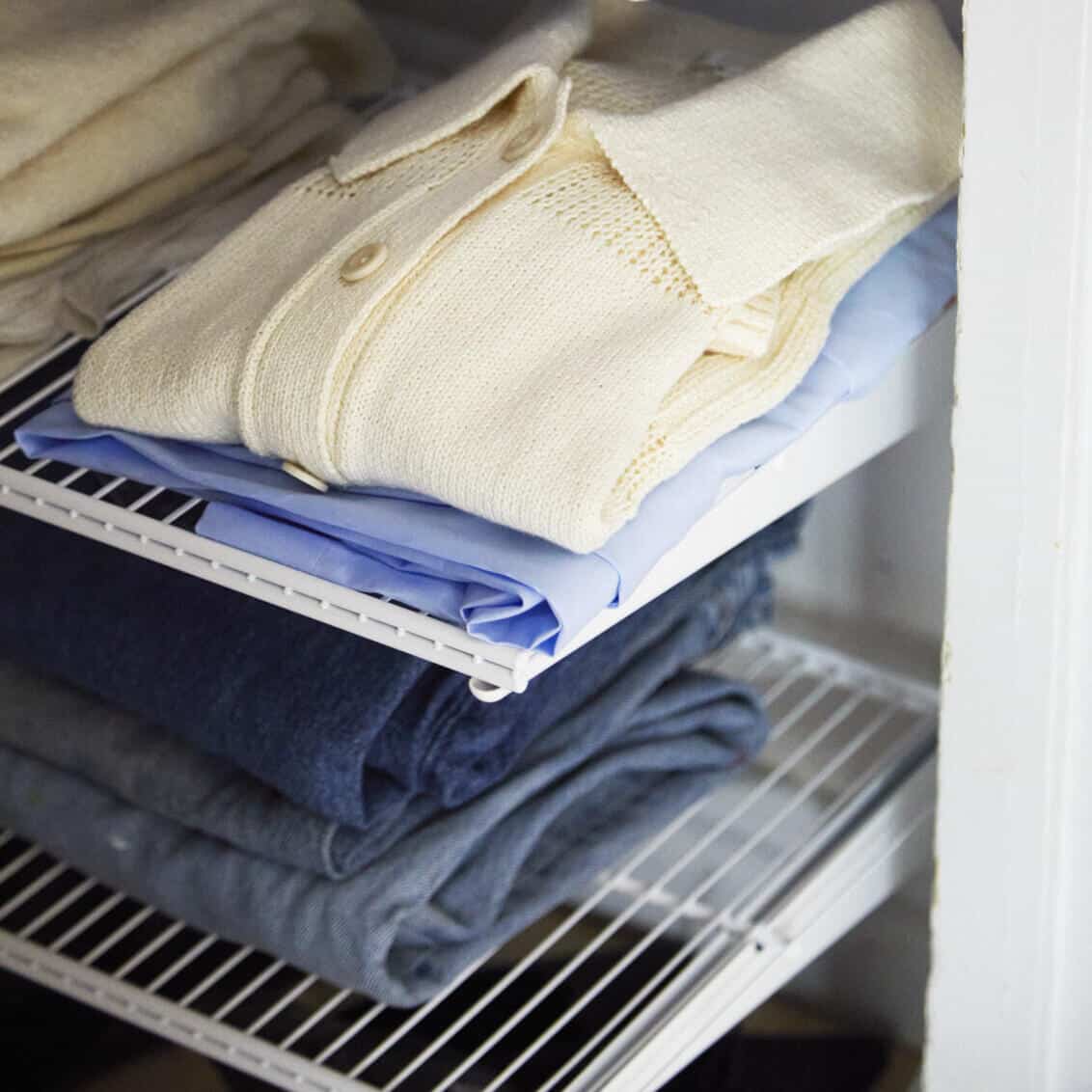 elfa clothing interior click in system classic 2022 09 6698 1132x1132