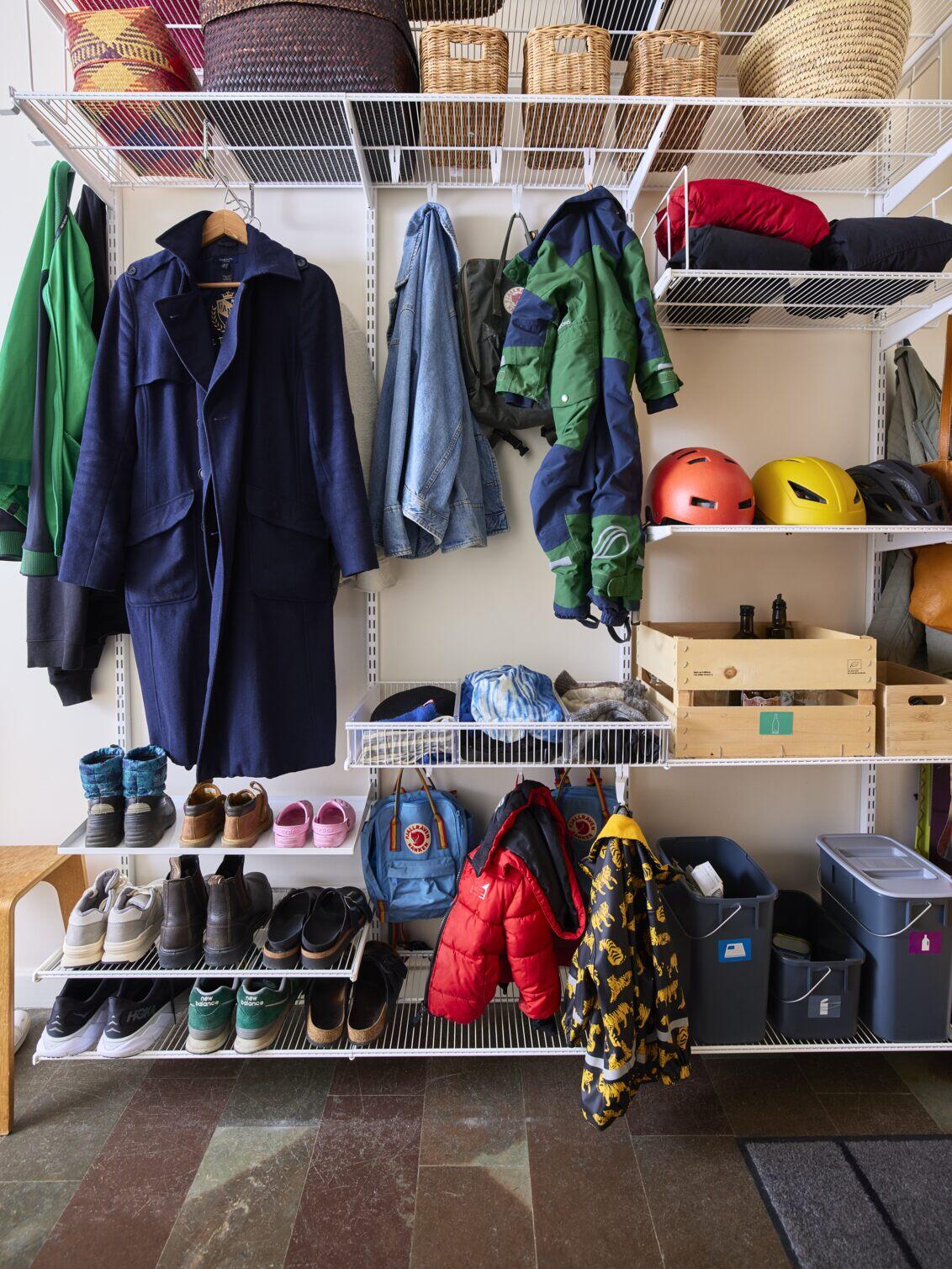 elfa clothing interior click in system classic 2023 01 0571 1132x1509