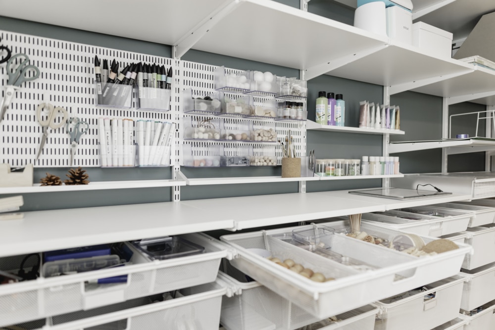 elfa hobby home office interior click in system classic 2022 12 1934