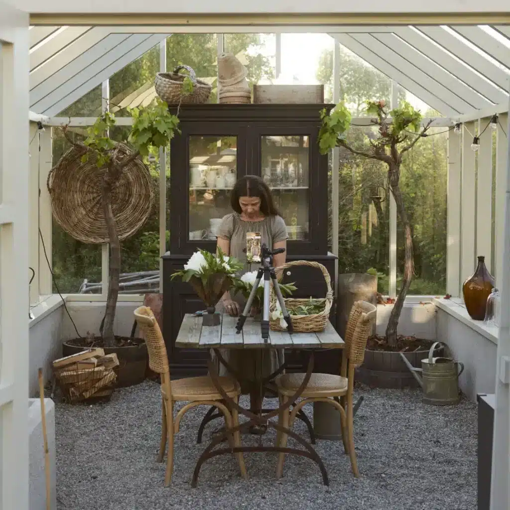 Řešení do skleníku v rámci řady Garage+.