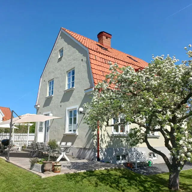 Architektonická vila v centru Švédska.