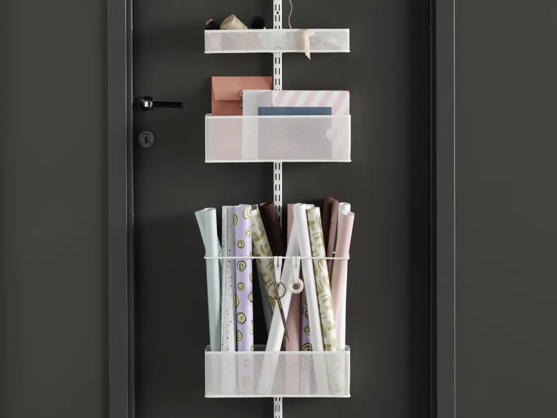 Využijte dveře jako úložný prostor s Classic by Elfa.