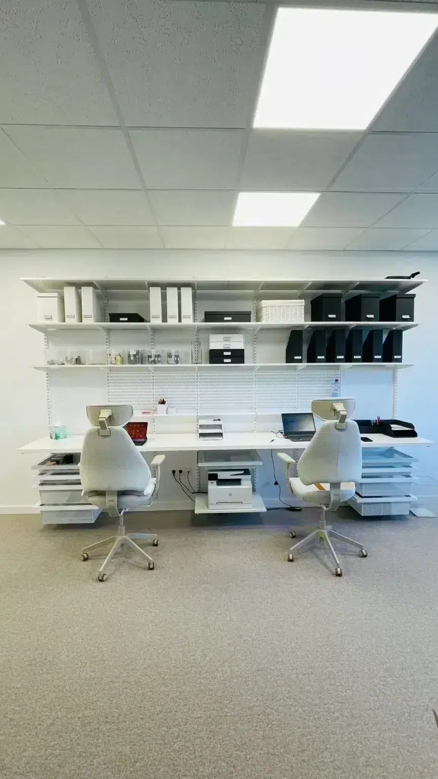 Úložný systém Classic by Elfa do pracovny, kanceláře.