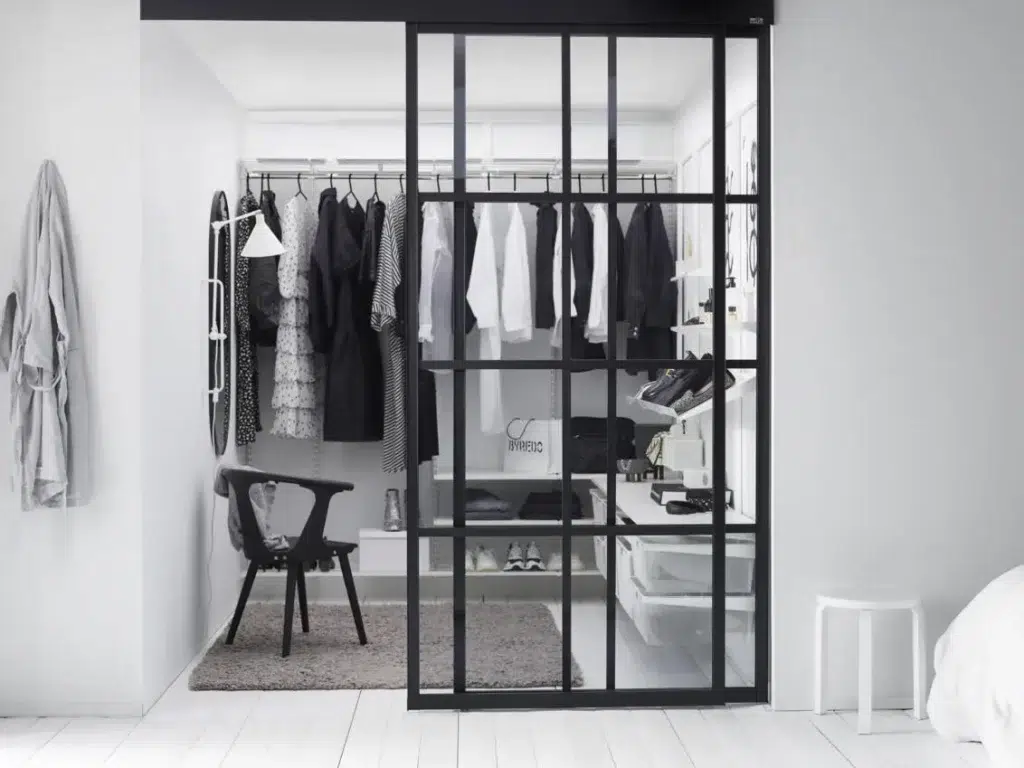 Walk-in šatna Décor+.